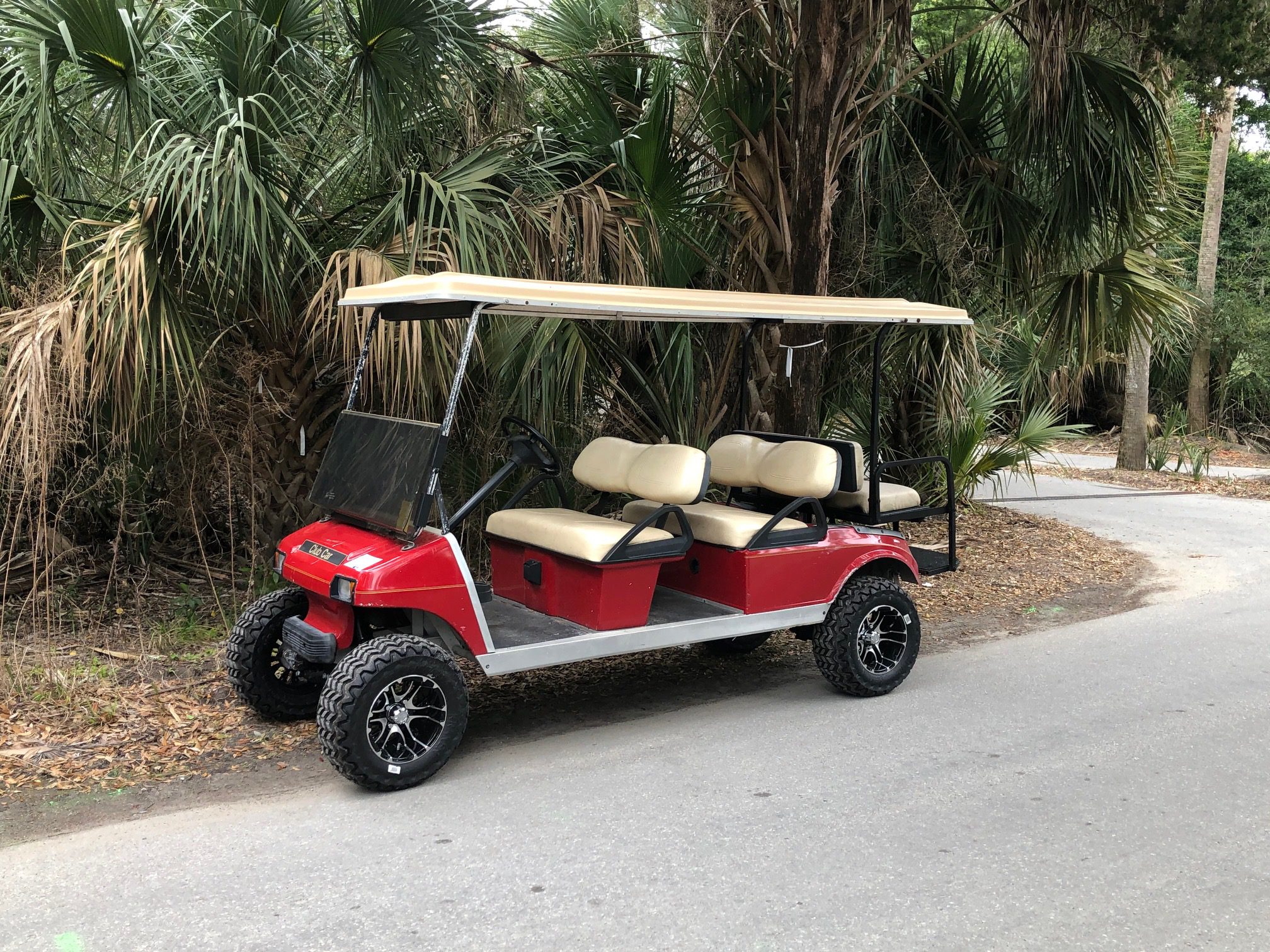 Club Car DS 6 Passenger Red