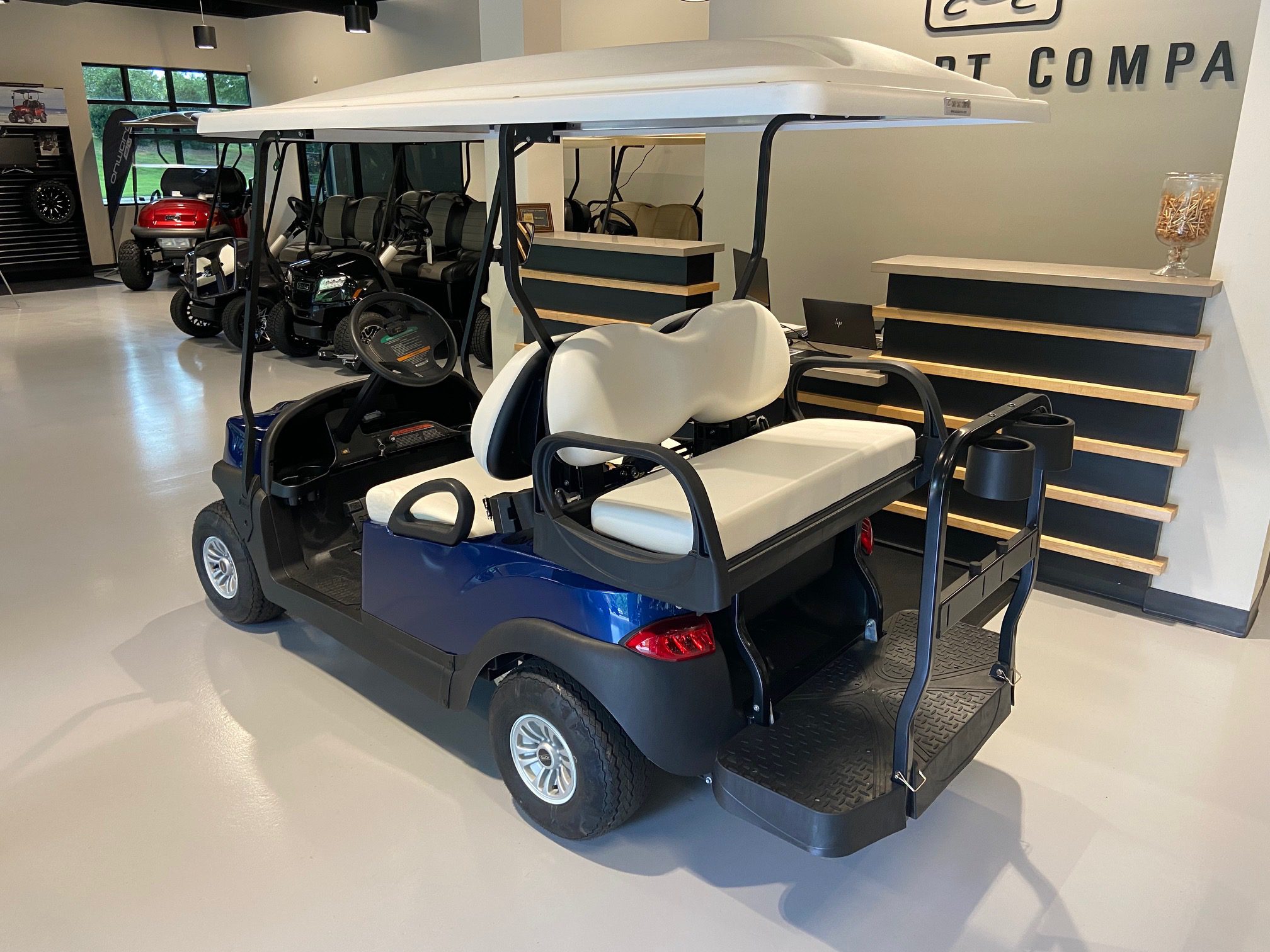 Metallic Sapphire Tempo Cary Cart Co